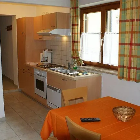 Marlies Apartment *