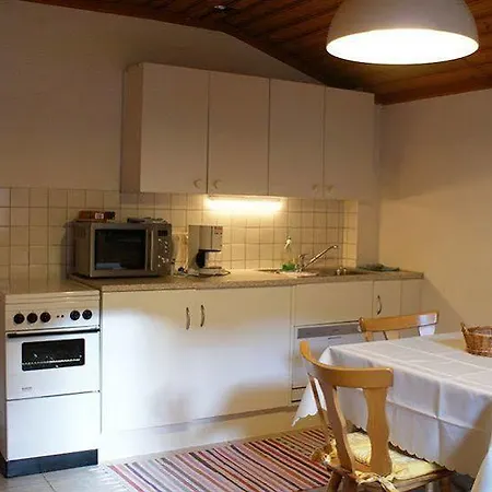 Marlies * צל-אם-זי